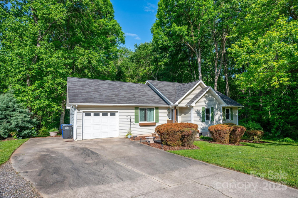 177 Candlestick Dr Statesville, NC 28625