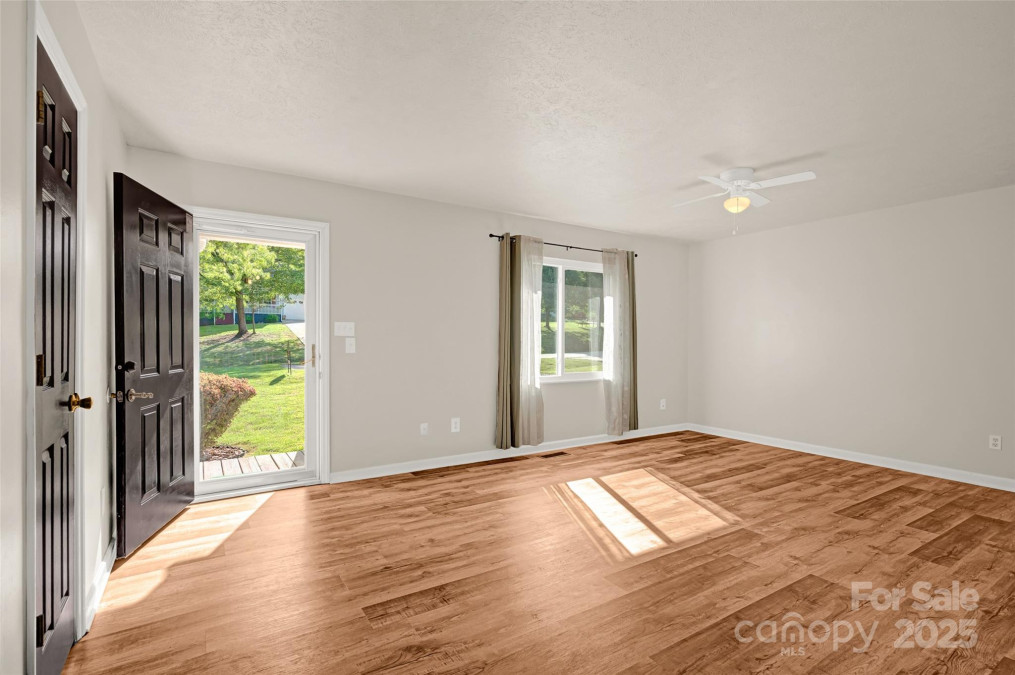 177 Candlestick Dr Statesville, NC 28625