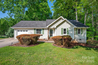 177 Candlestick Dr Statesville, NC 28625