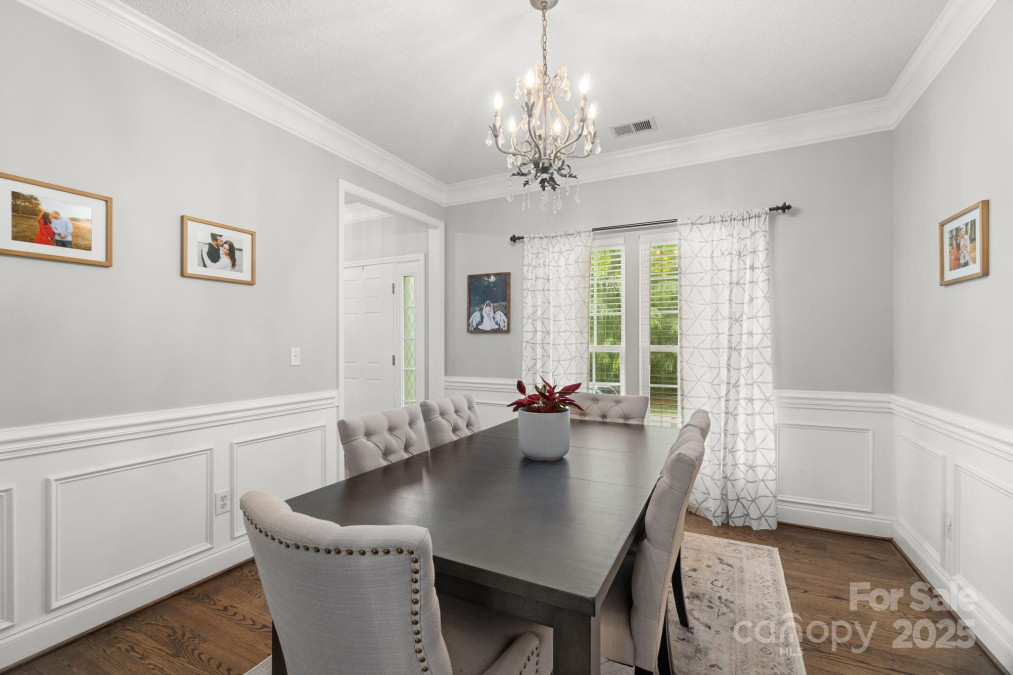 12328 Chickasaw Dr Huntersville, NC 28078