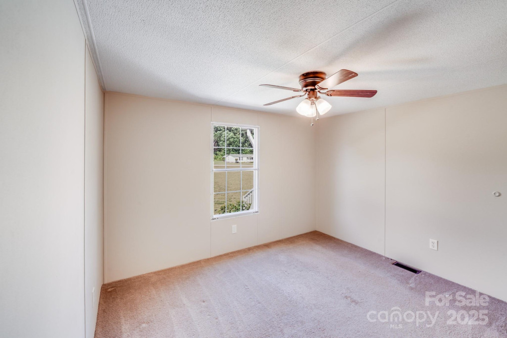 4408 Robins Nest Rd Concord, NC 28027