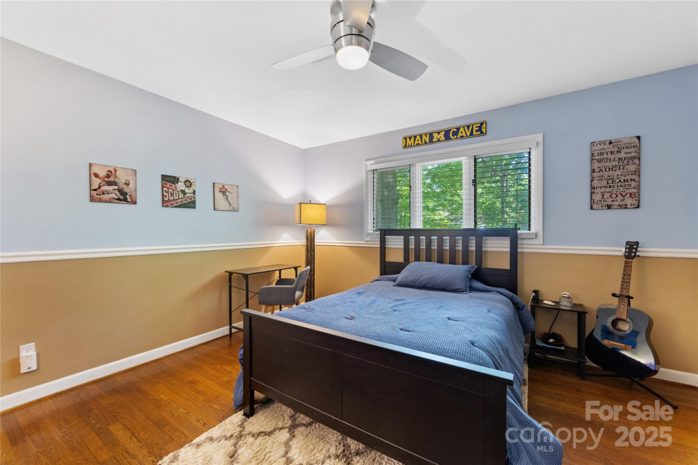 3329 Winnipeg Cir Charlotte, NC 28210