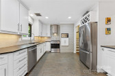 3329 Winnipeg Cir Charlotte, NC 28210