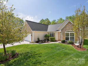17 Hollow Crest Way Arden, NC 28704