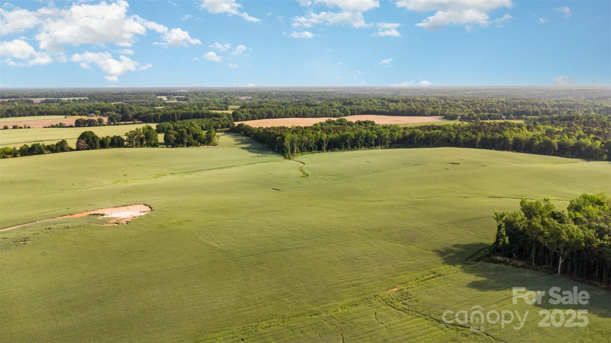328 Earl Griffin Rd Monroe, NC 28112