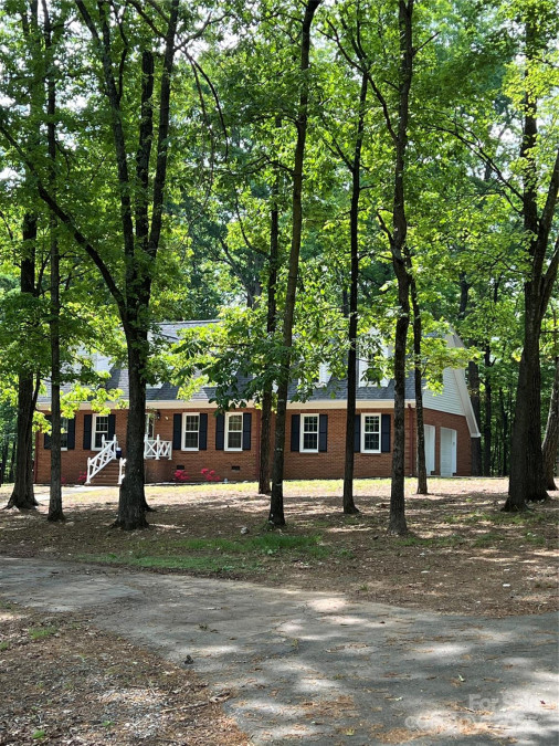 328 Earl Griffin Rd Monroe, NC 28112