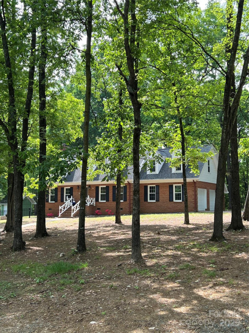 328 Earl Griffin Rd Monroe, NC 28112