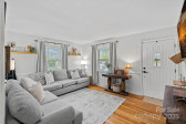 4314 Oak Forest Dr Charlotte, NC 28215
