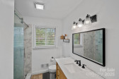 4314 Oak Forest Dr Charlotte, NC 28215
