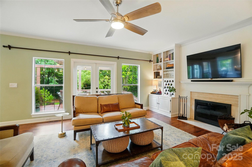 21300 Crown Lake Dr Cornelius, NC 28031