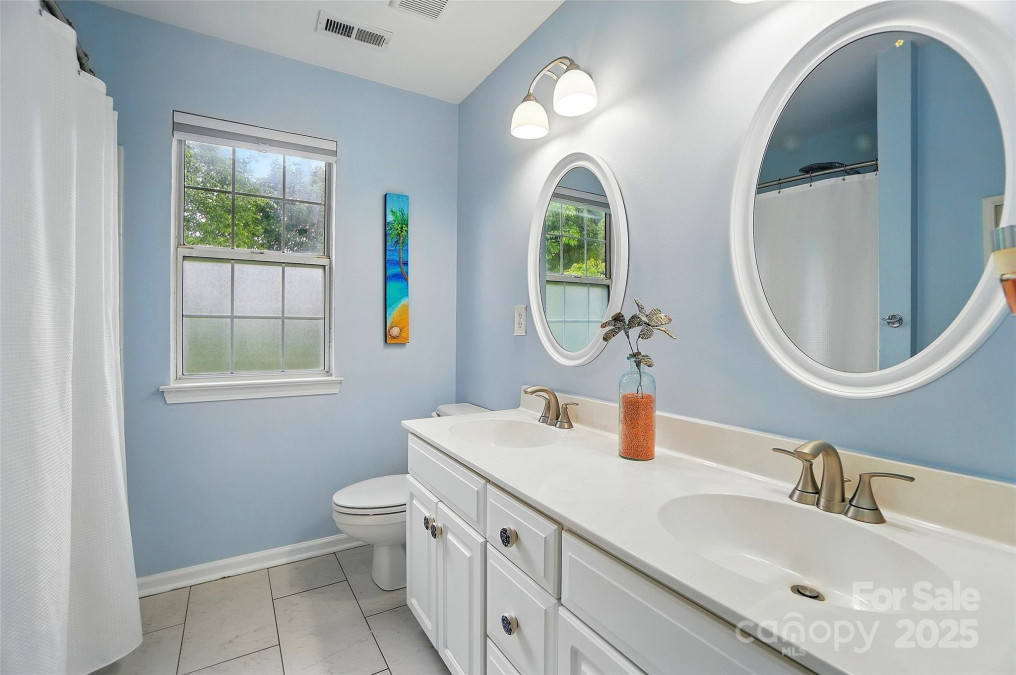 21300 Crown Lake Dr Cornelius, NC 28031