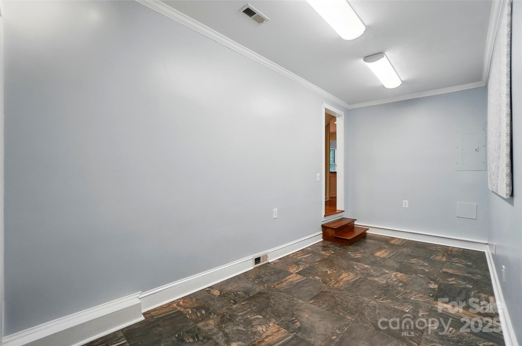 21300 Crown Lake Dr Cornelius, NC 28031