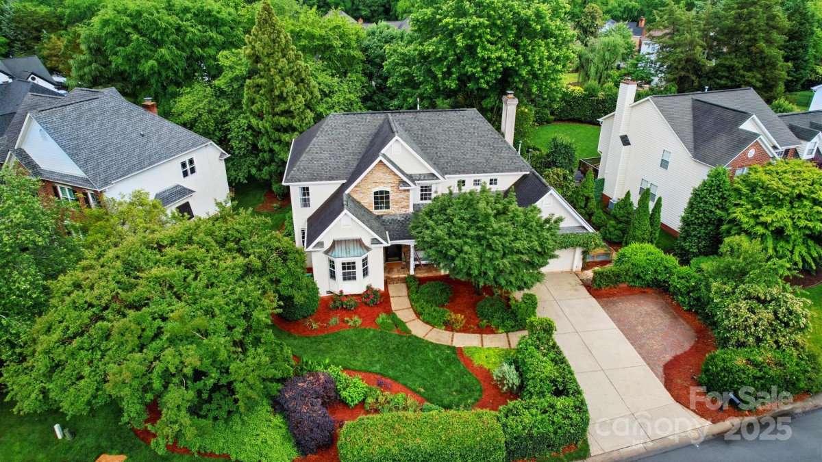 21300 Crown Lake Dr Cornelius, NC 28031