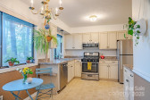 106 Laurelwood Cir Hendersonville, NC 28791