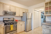 106 Laurelwood Cir Hendersonville, NC 28791