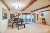 106 Laurelwood Cir Hendersonville, NC 28791