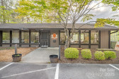 106 Laurelwood Cir Hendersonville, NC 28791