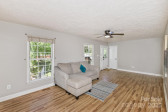 689 New Haw Creek Rd Asheville, NC 28805