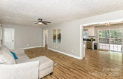 689 New Haw Creek Rd Asheville, NC 28805