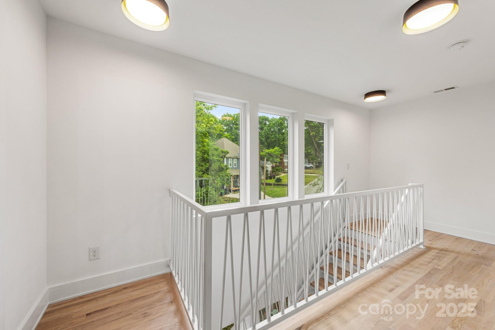 1847 Vinton St Charlotte, NC 28216