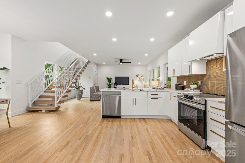 1847 Vinton St Charlotte, NC 28216