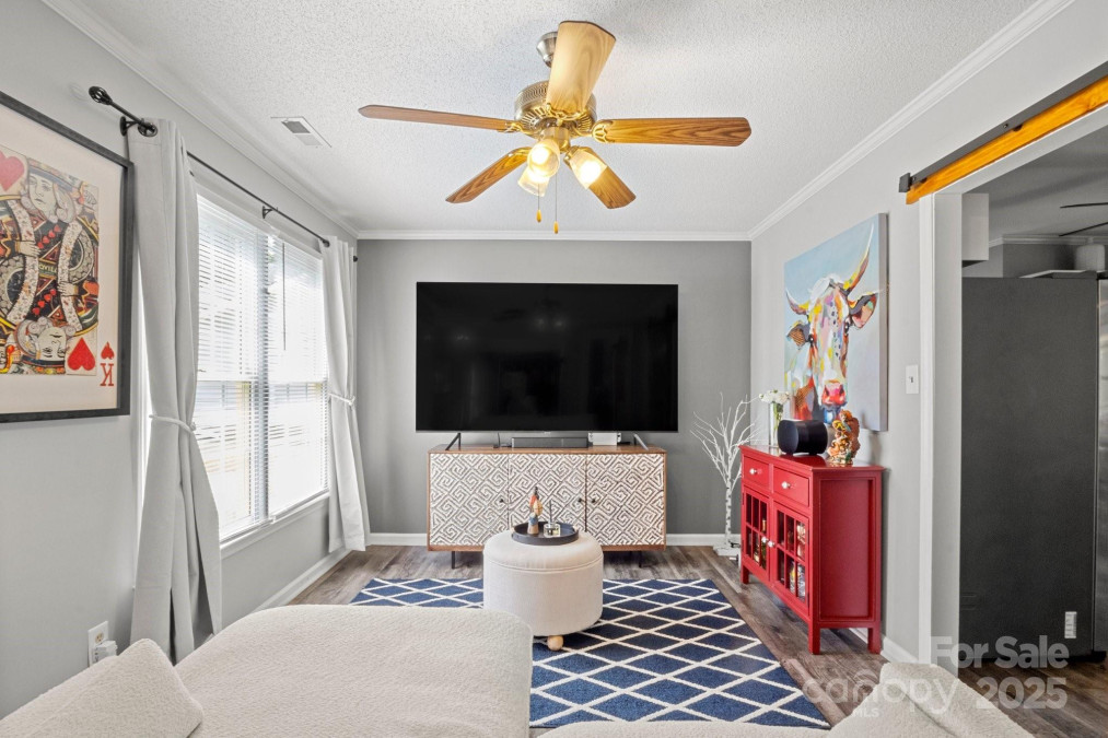 8819 Kishorn Ct Charlotte, NC 28215