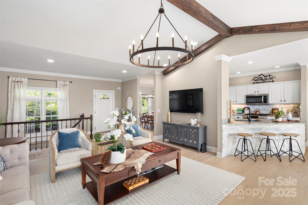 301 Governors Dr Hendersonville, NC 28791
