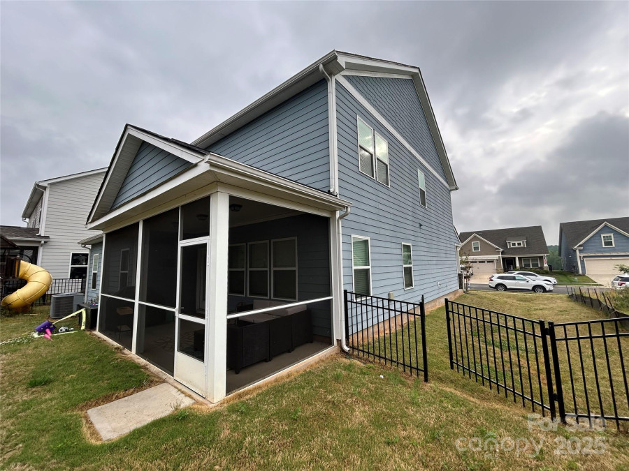 194 Canada Dr Statesville, NC 28677