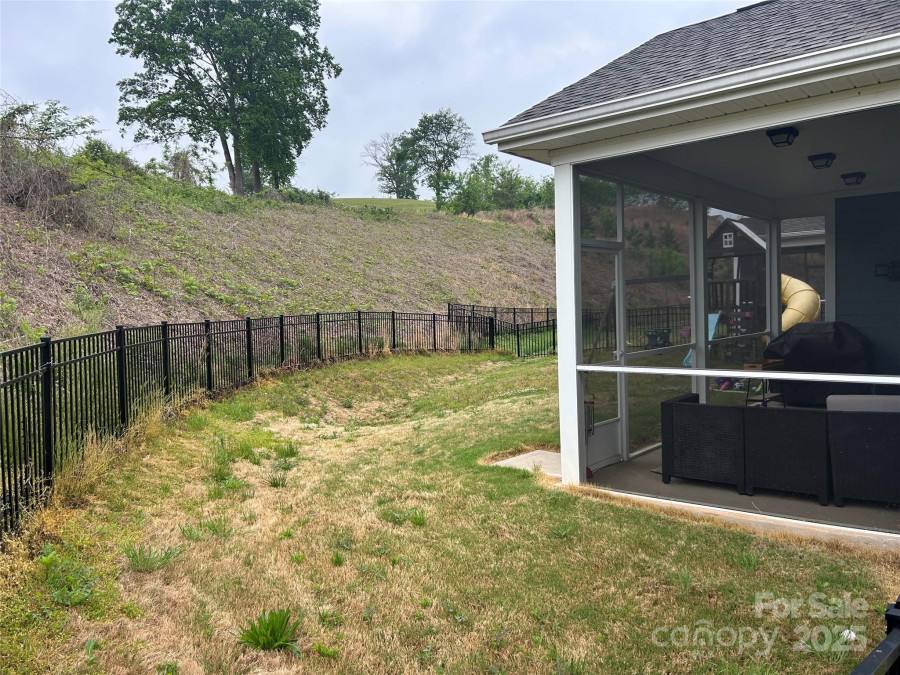 194 Canada Dr Statesville, NC 28677