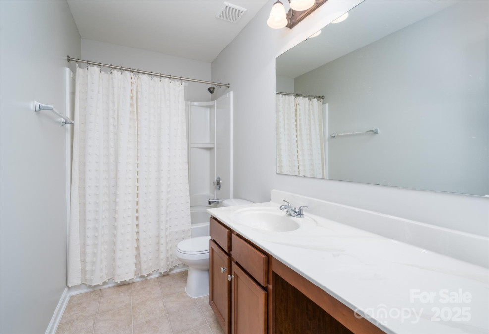726 Centennial St Gastonia, NC 28056