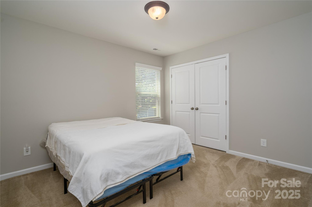 726 Centennial St Gastonia, NC 28056