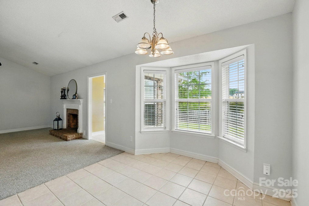 3327 Flagler Cir Midland, NC 28107