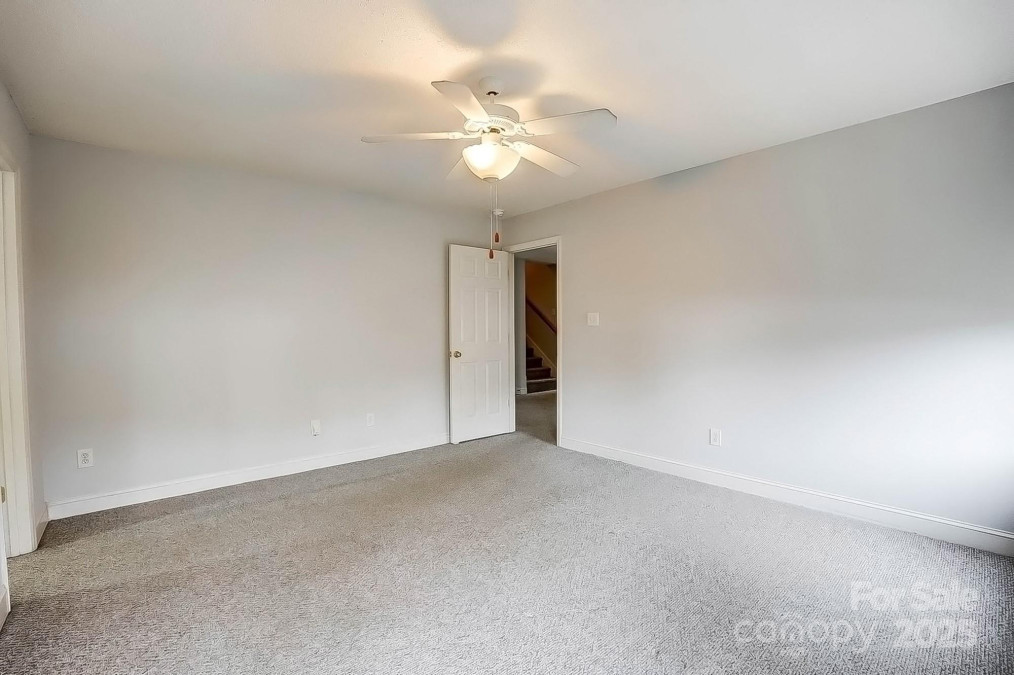 3327 Flagler Cir Midland, NC 28107