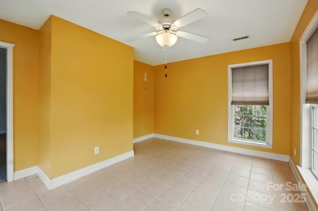 3327 Flagler Cir Midland, NC 28107