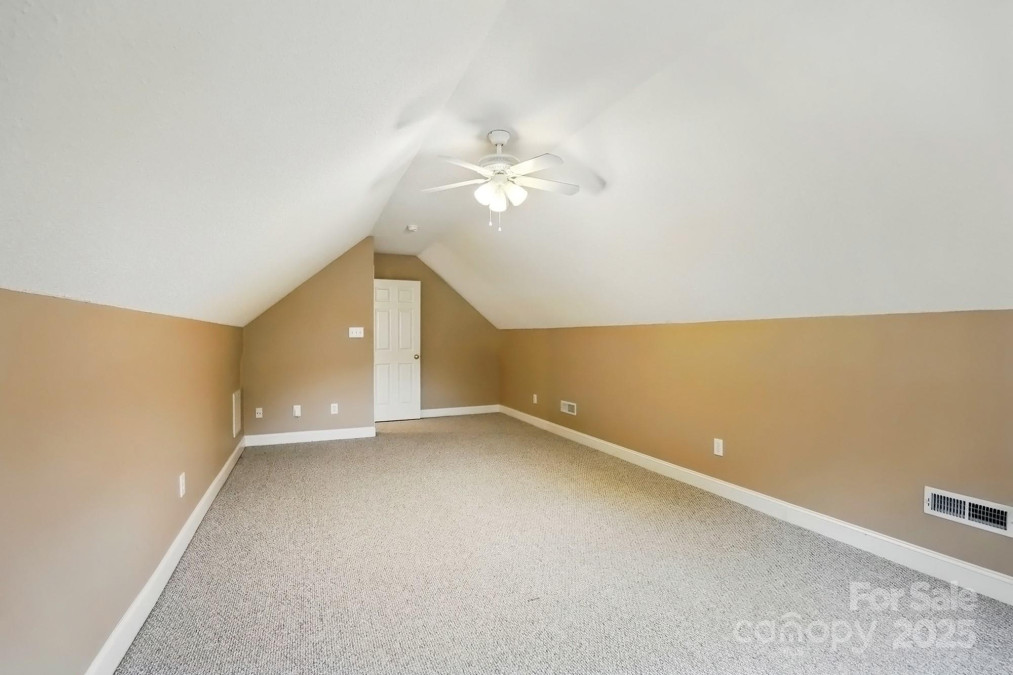 3327 Flagler Cir Midland, NC 28107