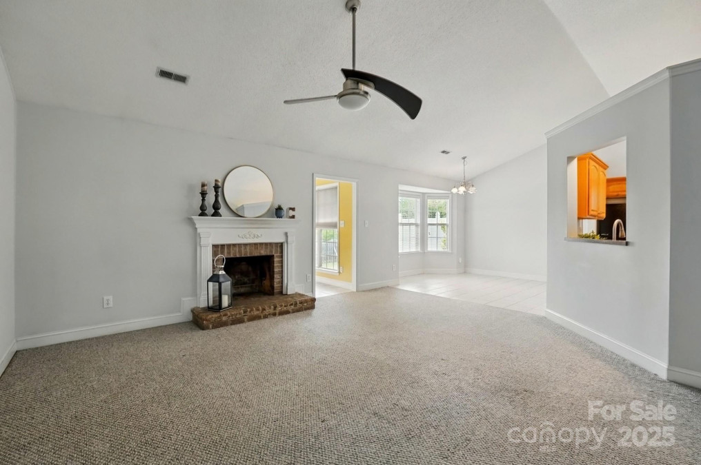 3327 Flagler Cir Midland, NC 28107
