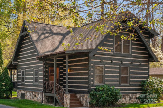 18 Rachels Cir Maggie Valley, NC 28751