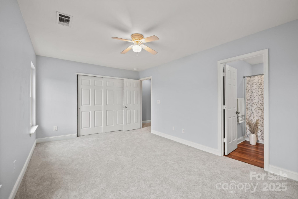233 Waterlynn Rd Mooresville, NC 28117