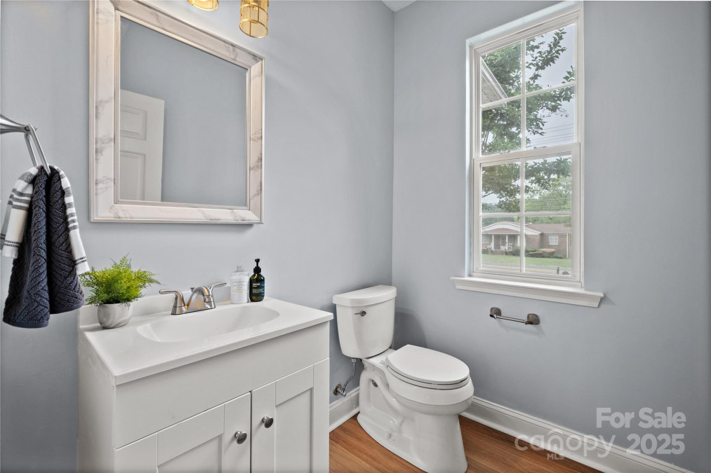 233 Waterlynn Rd Mooresville, NC 28117