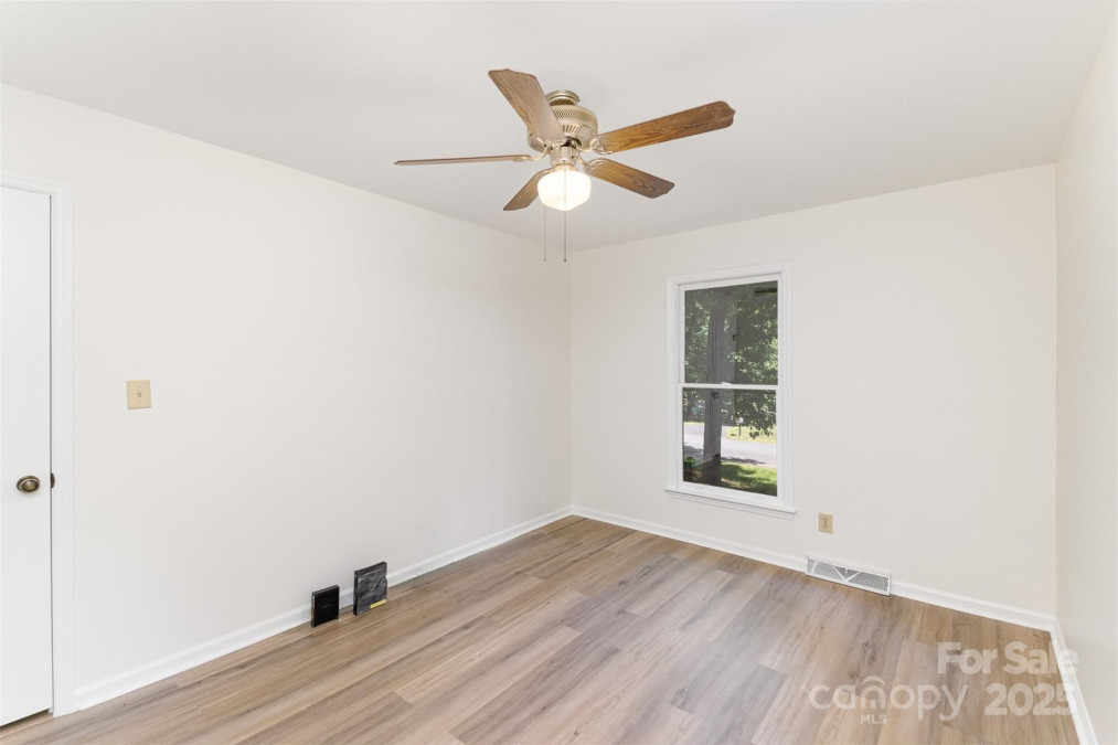 16320 Peach Grove Ln Charlotte, NC 28277