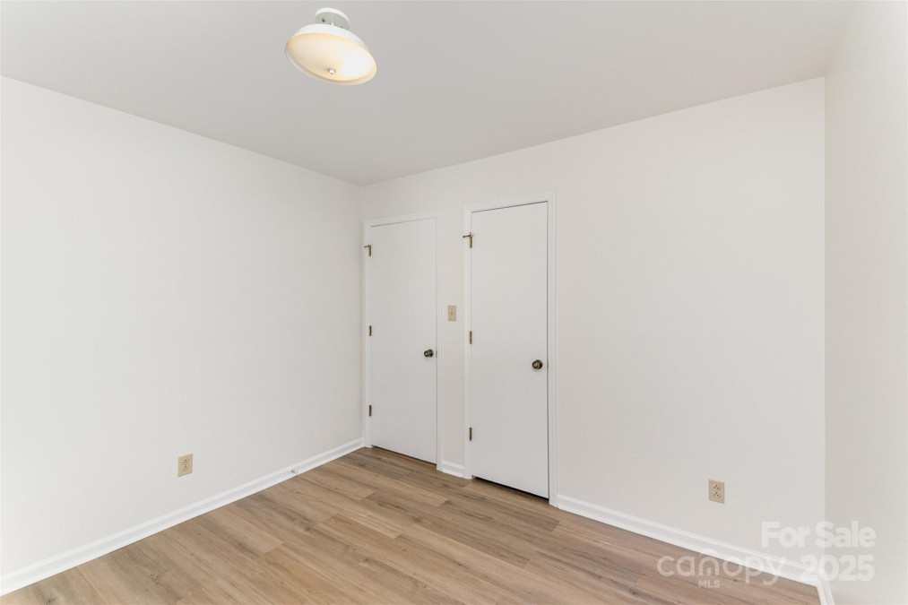 16320 Peach Grove Ln Charlotte, NC 28277
