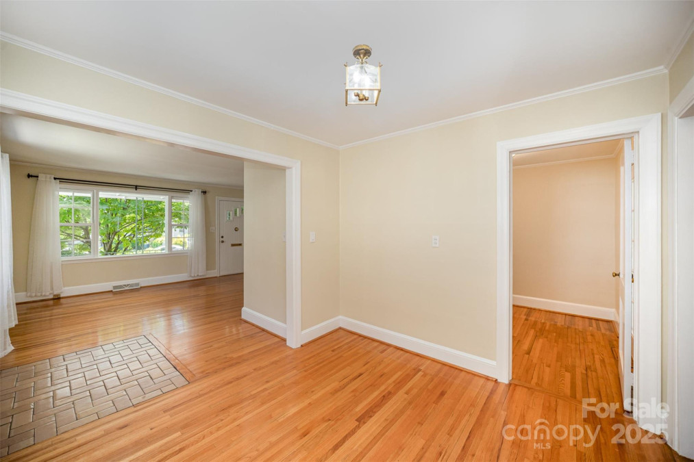 2125 Chatham Ave Charlotte, NC 28205