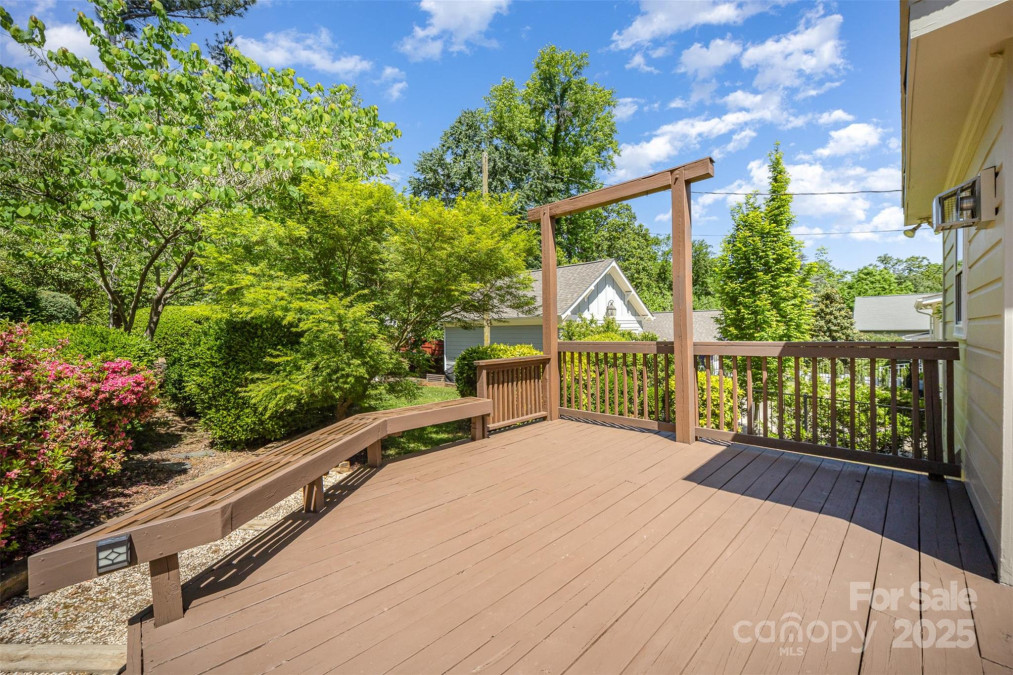 2125 Chatham Ave Charlotte, NC 28205