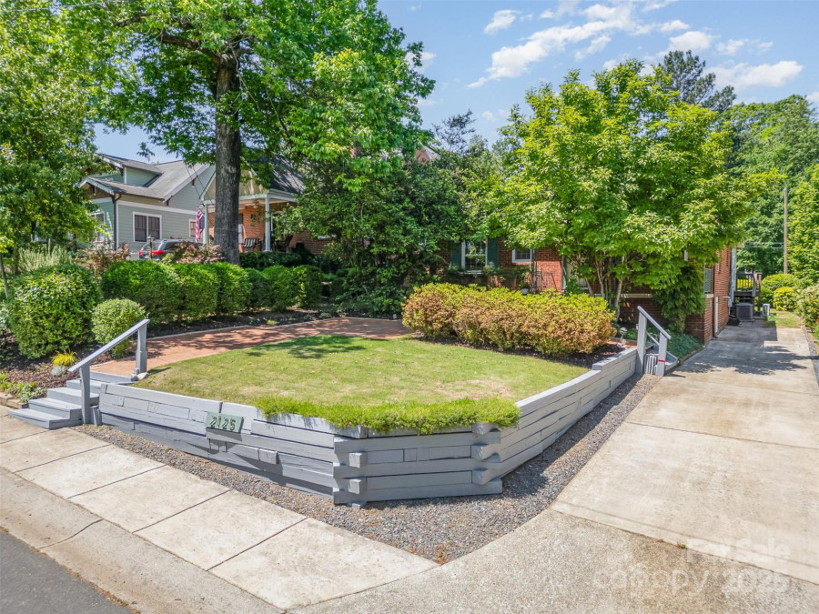 2125 Chatham Ave Charlotte, NC 28205