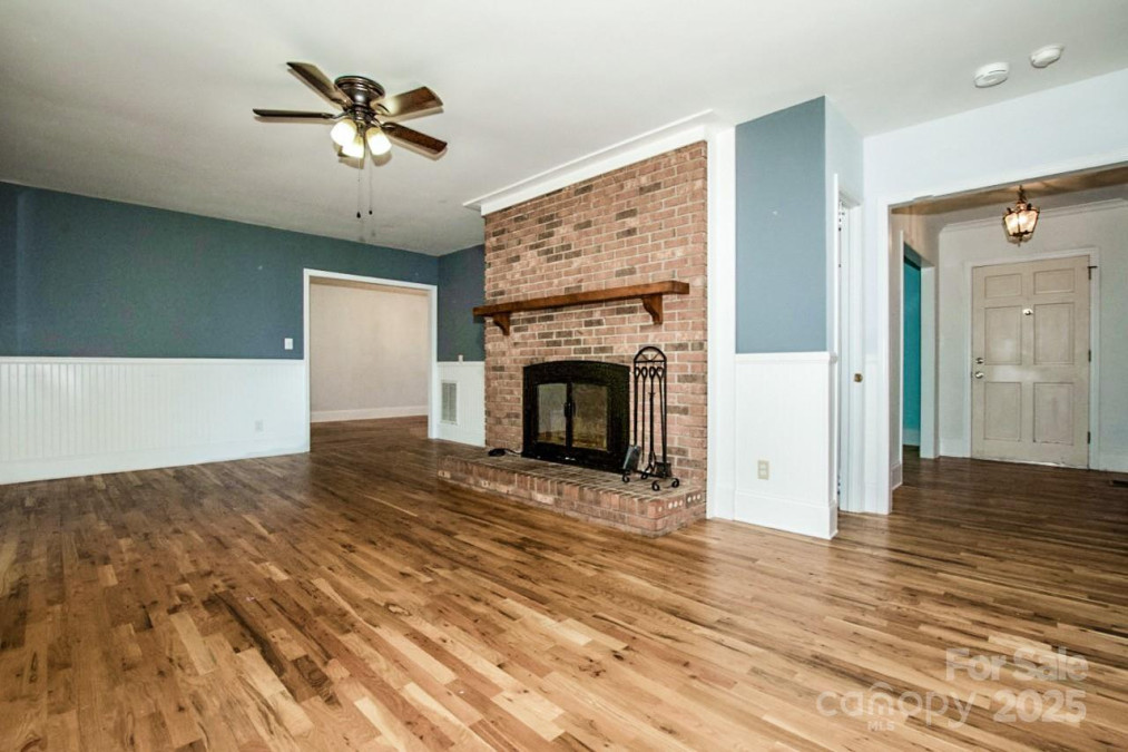 209 Woodstream Cir Mooresville, NC 28117