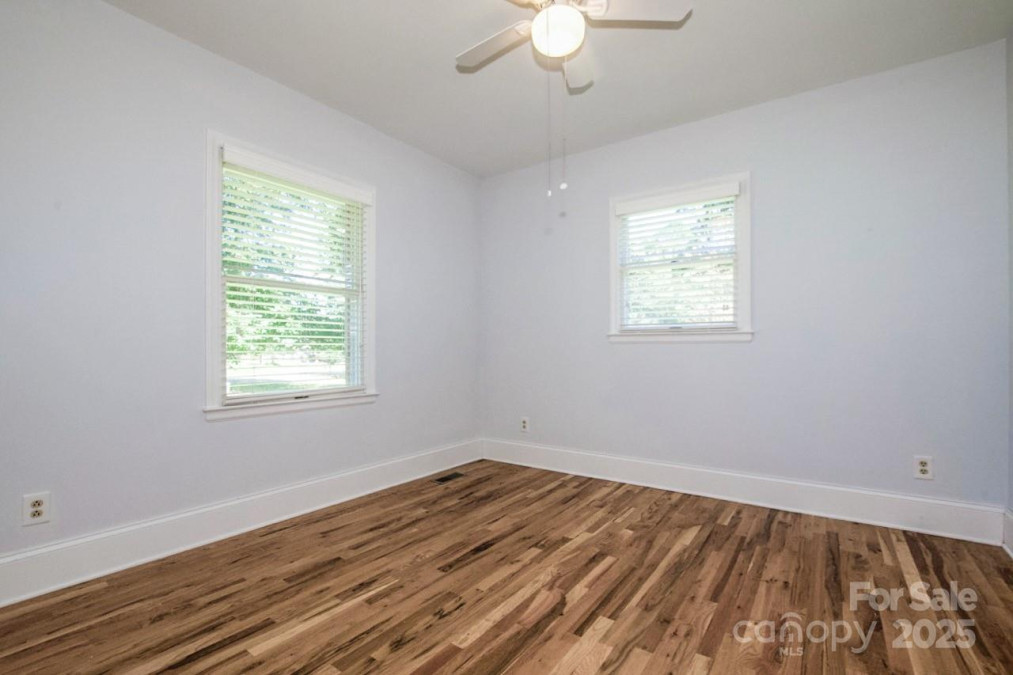 209 Woodstream Cir Mooresville, NC 28117