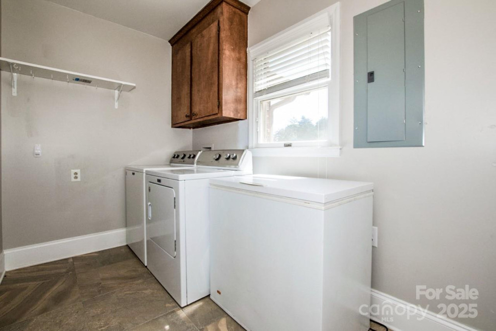 209 Woodstream Cir Mooresville, NC 28117