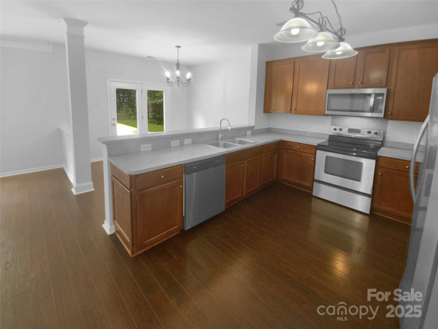 2140 Majestic Poplar Dr Waxhaw, NC 28173