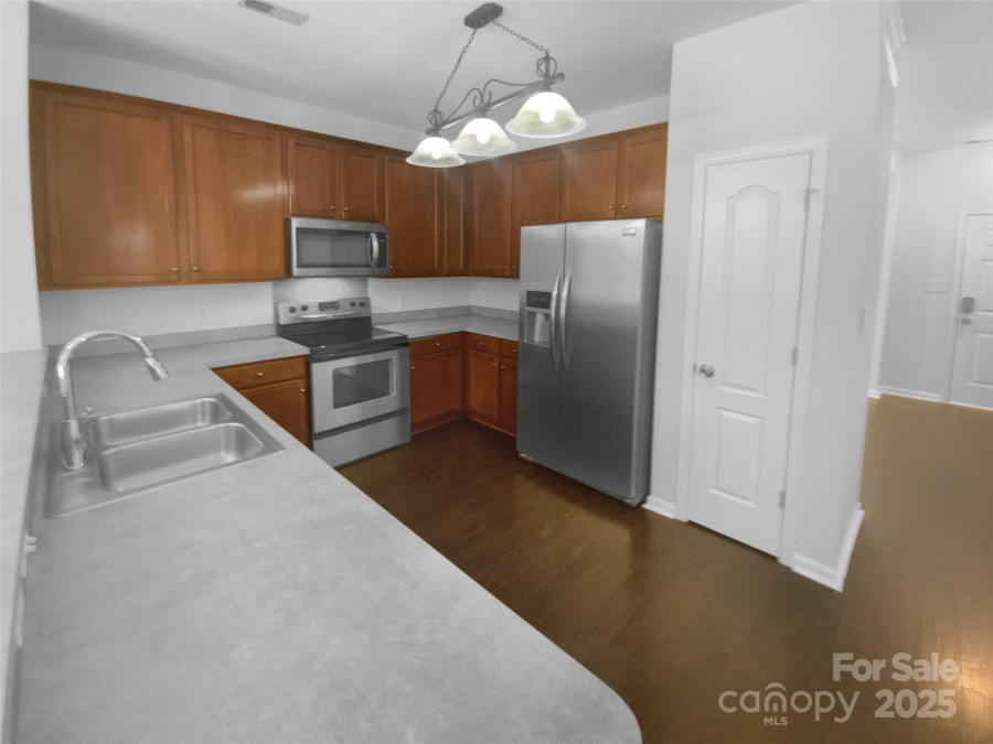 2140 Majestic Poplar Dr Waxhaw, NC 28173
