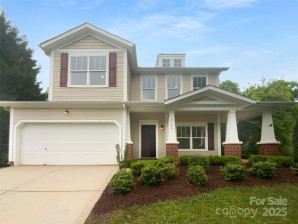 2140 Majestic Poplar Dr Waxhaw, NC 28173